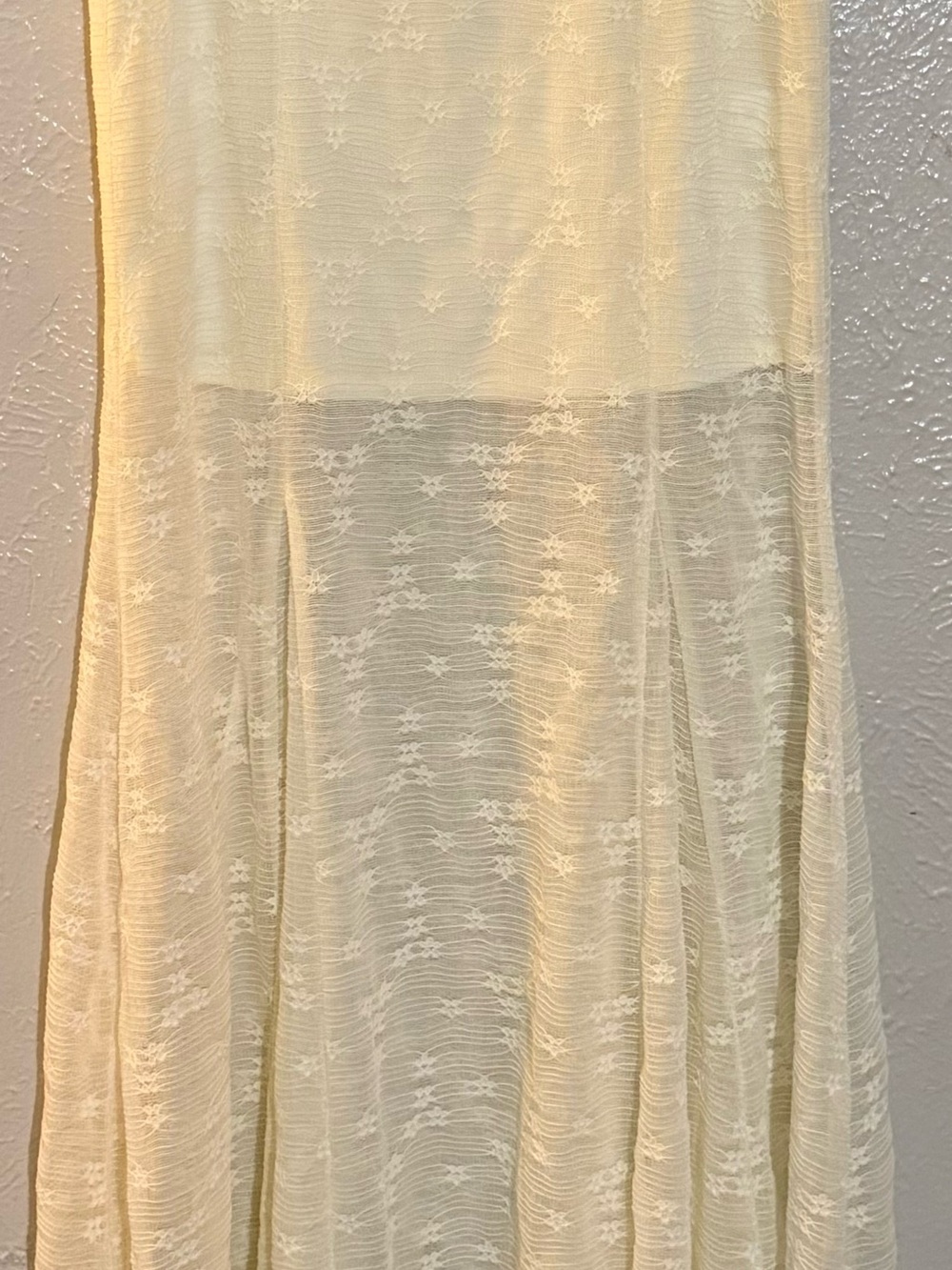 Mel + Rose Cream Lace Floral Maxi Skirt Size Small